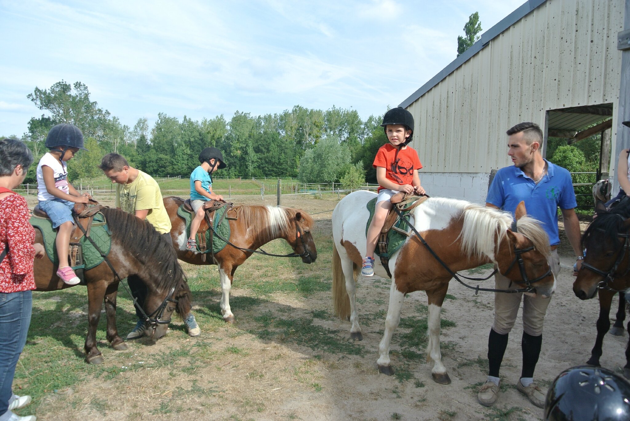 Le poney club de La Chapelle Montmartin nous a - centre de loisirs chabris