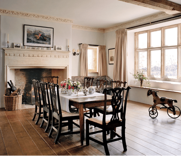 Plum-Sykes’-Home-Dining-Room-Oak-Floors