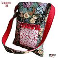 sac-besace-de-createur-original-retro-tapisserie-motifs-fleurs-poche-dentelle-et-pompon-rouges