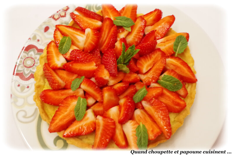 tarte aux fraises à la pâte d'amandes-9288
