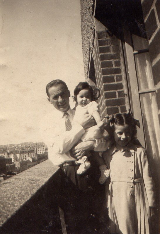 1947, avec ma soeur Claude