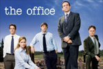 THE OFFICE (US) - Après avoir repris les 6 premiers épisodes de la version originale britannique, The Office a su prendre son indépendance des scénarios d'origine, très sombres et 'psychologiquement violents' selon Léo Soesanto, pour trouver son propre succès. Mais pour cela, il fallait adapter la série à un contexte moins pessimiste sur le monde du travail.