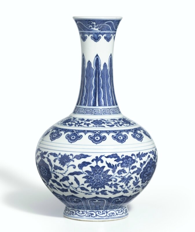 A fine blue and white bottle vase, Seal mark and period of Daoguang ...