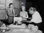 1960-06-01-on_set_LML-birthday_of_MM-012-1