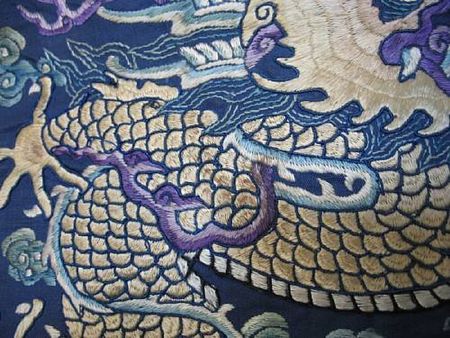 A_fine_blue_silk_ground_embroidered_dragon_robe3