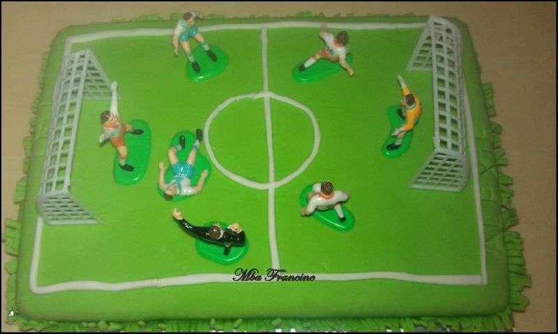 Gateau Terrain De Foot Soccer Cake La Galerie Des Creations De Gateaux