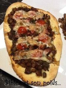 Flatbread jambon et poivrons confits au vinaigre balsamique