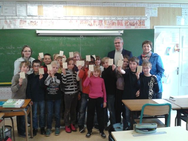 - Ecole Maxence Van Der Meersch