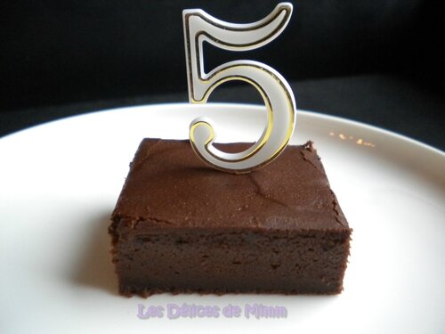 Le Gateau Au Chocolat Et Au Mascarpone De Cyril Lignac Pour Les 5 Ans De Mon Blog Les Delices De Mimm