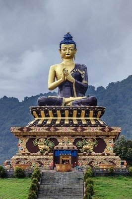 Boudd-a,Statue de Siddhartha Gautama à Ravangla en Inde