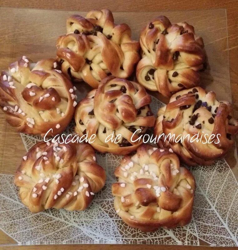 Briochette au citron et aux pépites de chocolat cascade