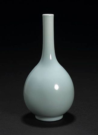 A_clair_de_lune_glazed_porcelain_bottle_vase