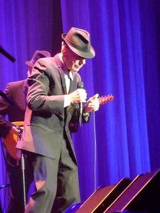 2009_09_Leonard_Cohen_097