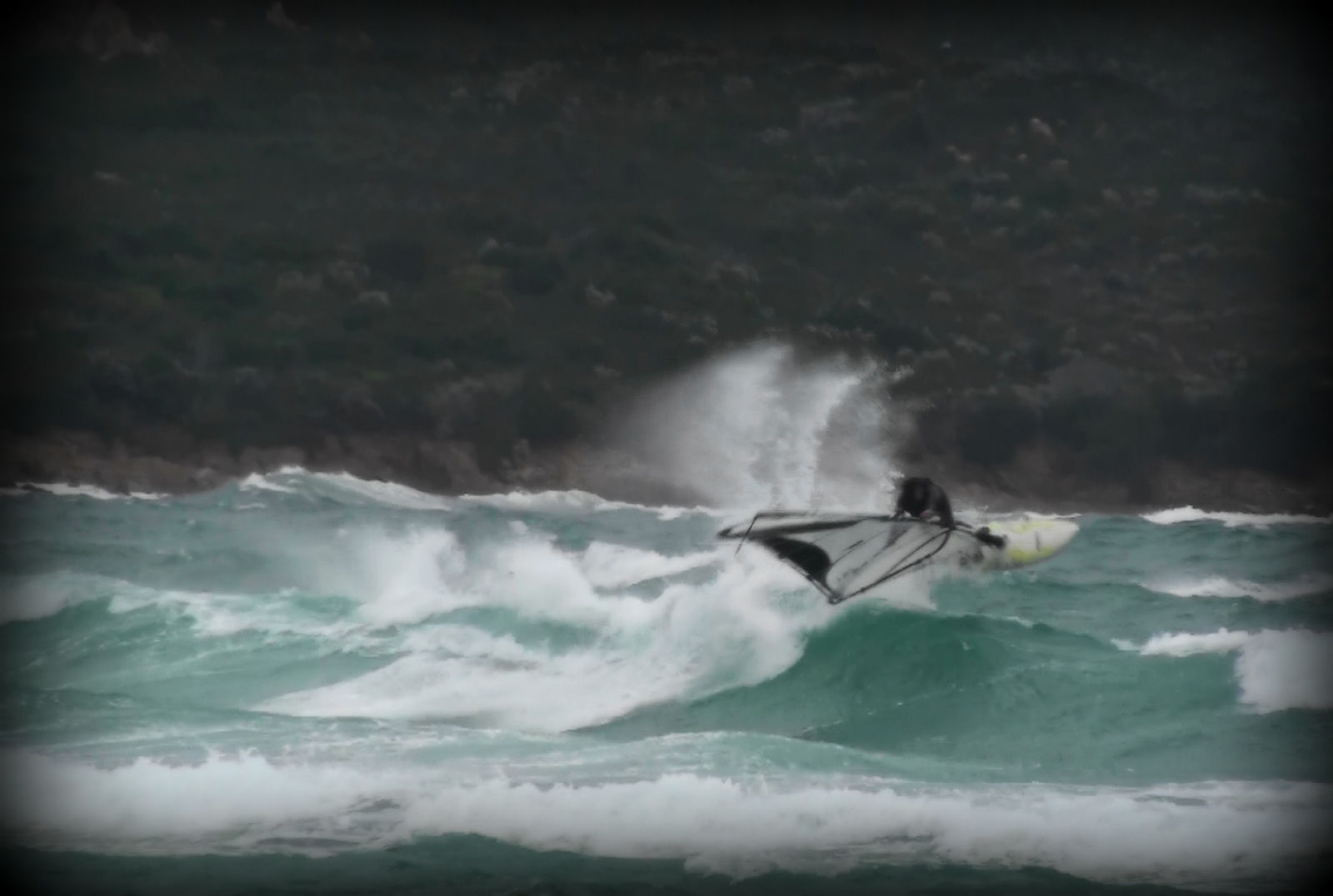 Aerial Back Surf - Côte Orientale -