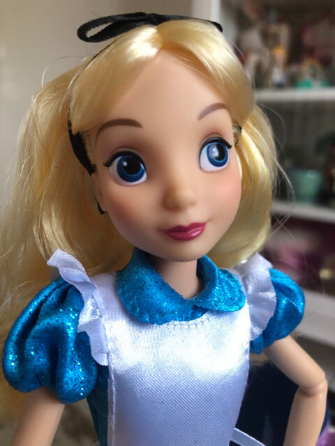 Disney Store Poupée classique Alice au Pays des Merveilles