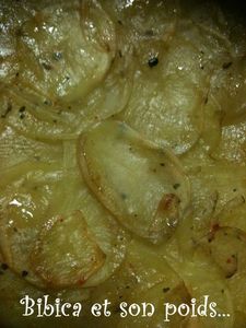 Pommes boulangère gros plan