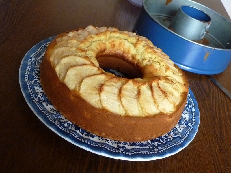 Ciambellone aux pommes (29)