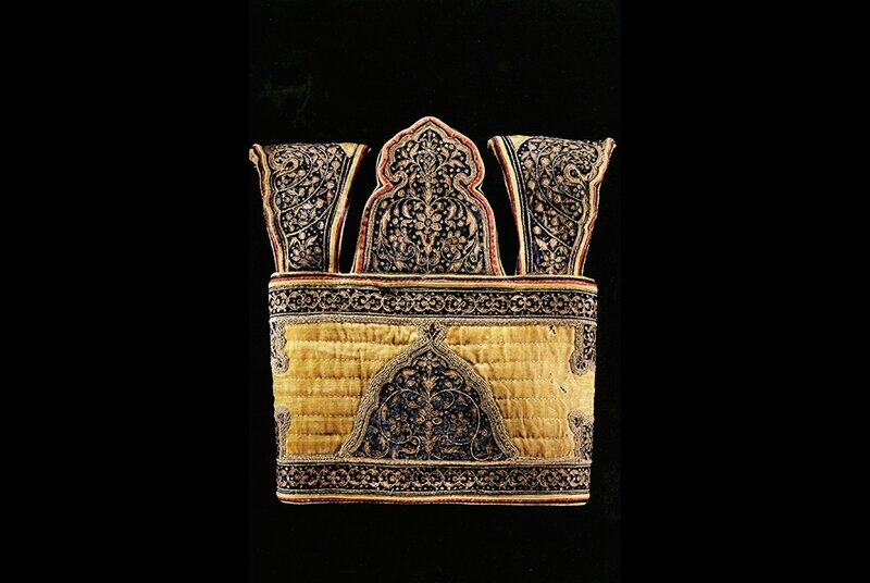 A fine and exceptionally rare metal-thread embroidered quilted velvet Quirass (Peti), Mysore, late 18th Century