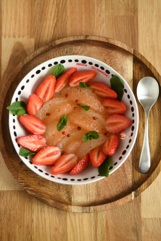 Salade de fruits pamplemousse & fraises_1