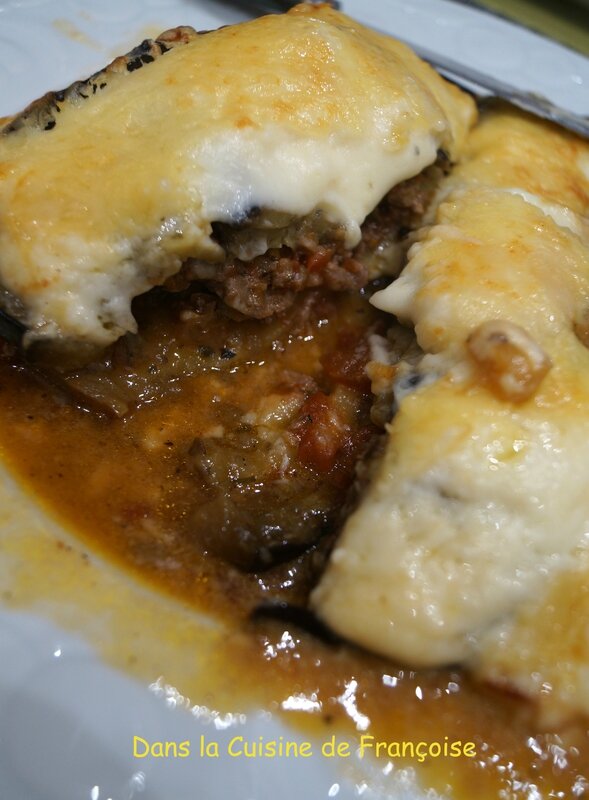 Gratin d'Aubergine au Boeuf comme une Moussaka Dans la Cuisine de