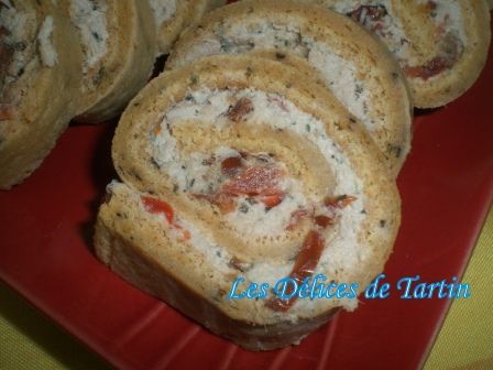 Biscuit Roule Sale Farci A La Rillette De Thon Les Delices De Tartin