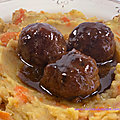 Stoemp poireau-carotte et boulettes de viande en sauce