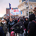 69 s - manif contre le 49/3