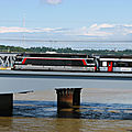 BB 67403 Multi sur le pont Garonne, Bordeaux