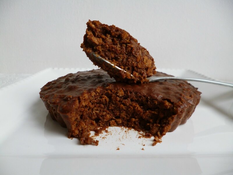 Gateau Cru Hyperproteine Au Chocolat Et Aux Cereales De Son De Ble A La Pomme Sans Beurre Et Sans Cuisson Mes Gourmandises Dietetiques