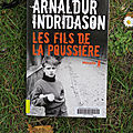 Les fils de la poussière.