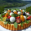 Tarte salade à l’italienne (jambon cru, roquette et tomate mozzarella)