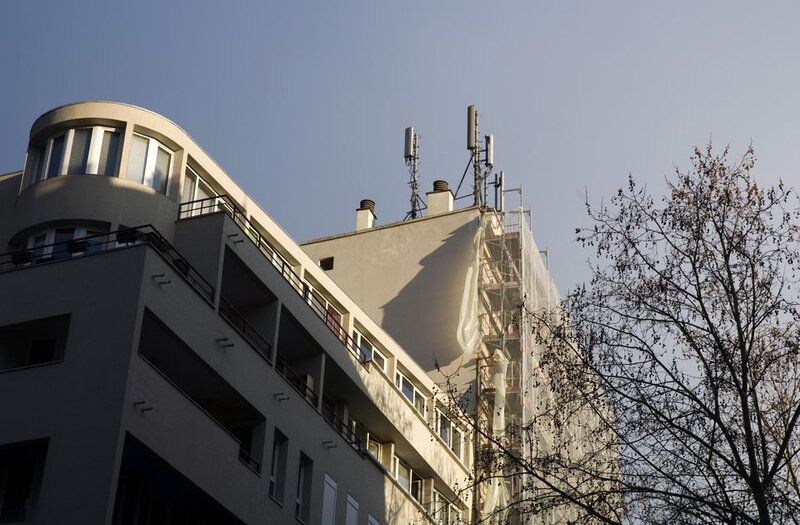 1195951-antenne-mobile-paris