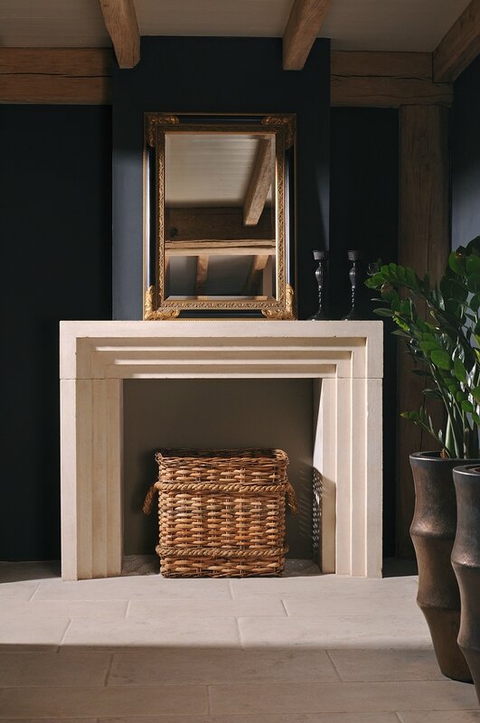 hand-carved-fireplace-3060