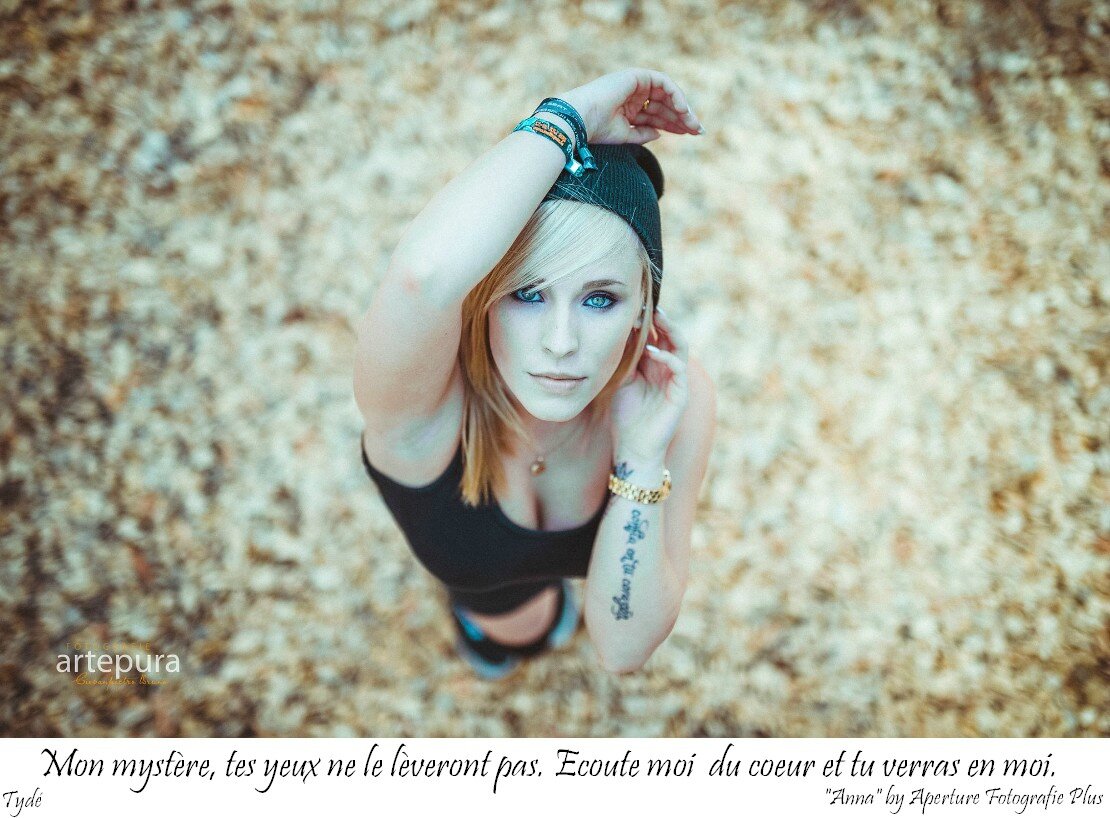 Tes Yeux Ont Perdu Le Sourire Mon mystère, tes yeux ne le lèveront pas. Ecoute moi du coeur et tu