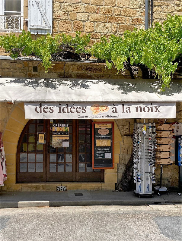 Domme ( Dordogne)_Pierrette