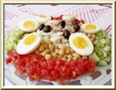 salade de morue, pois chiches et crudités salade de morue, pois chiches et crudités