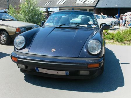 Porsche911Carrera3