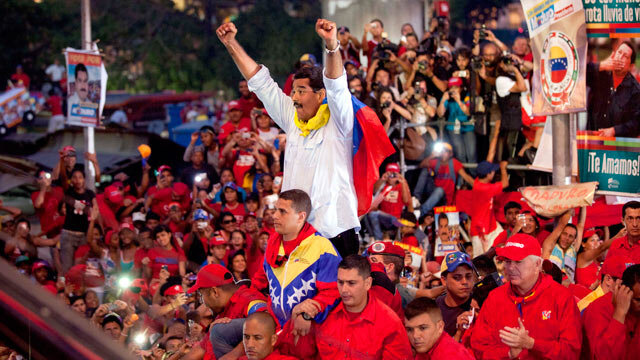 Nicol-s-Maduro-at-closing-015