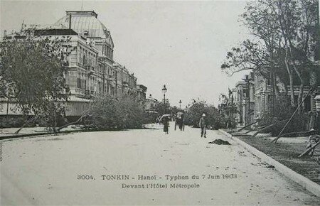 Hano__typhon_7_juin_1903