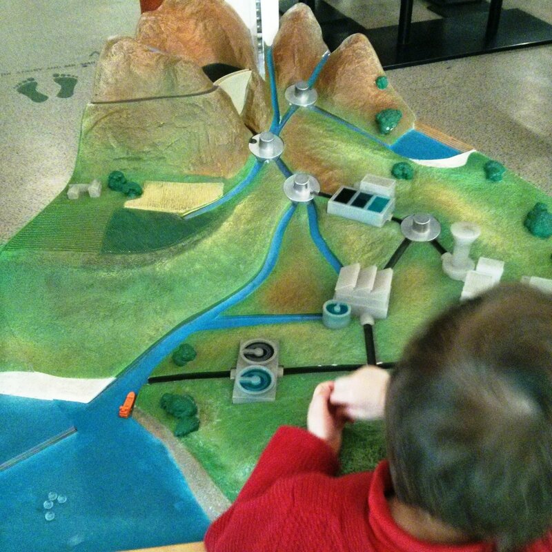 Le trajet de l'eau - Exploradôme ©Kid Friendly