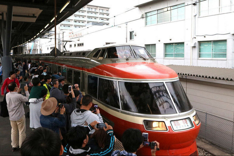 Odakyu