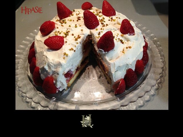 Gateau Aux Fraises Et A La Creme Fouettee Quand Hipasie Cuisine