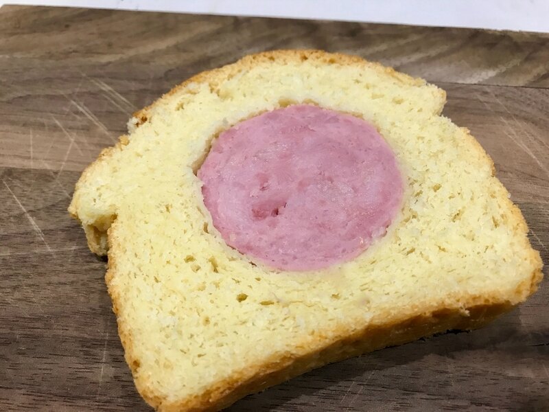 Spécialité lyonnaise - Recette du saucisson brioché - Blog de Tambouille de  bouille