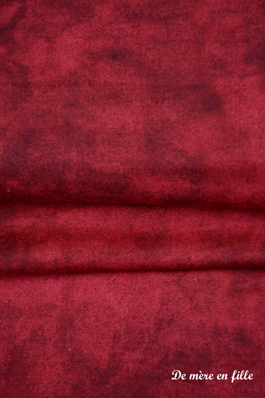rouge foncé