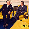 1975 - le 1er ministre gough whitlam est evince de son gouvernement