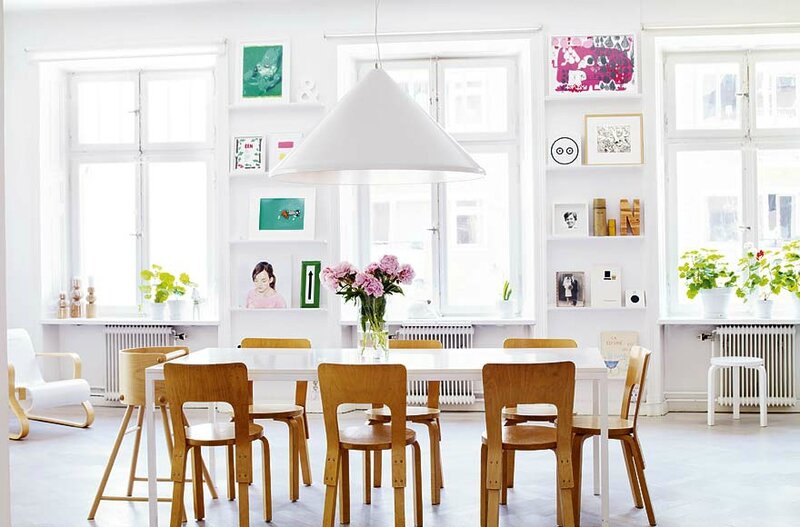 Skeppsholmen-Quirky-art-collection-Modern-Swedish-dining