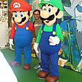Mario et Luigi, stars du stand Nintendo