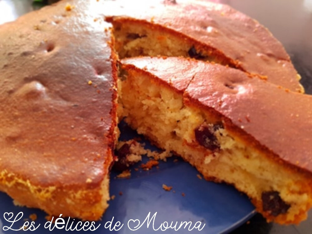 Gateau Au Yaourt A La Poudre D Amande Et Cranberry Les Delices De Mouma