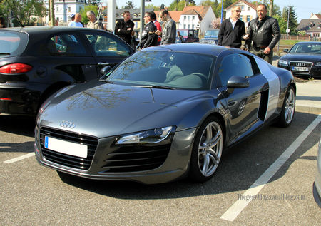 Audi_R8_V8_FSI_coup___Rencard_Haguenau_avril_2011__01