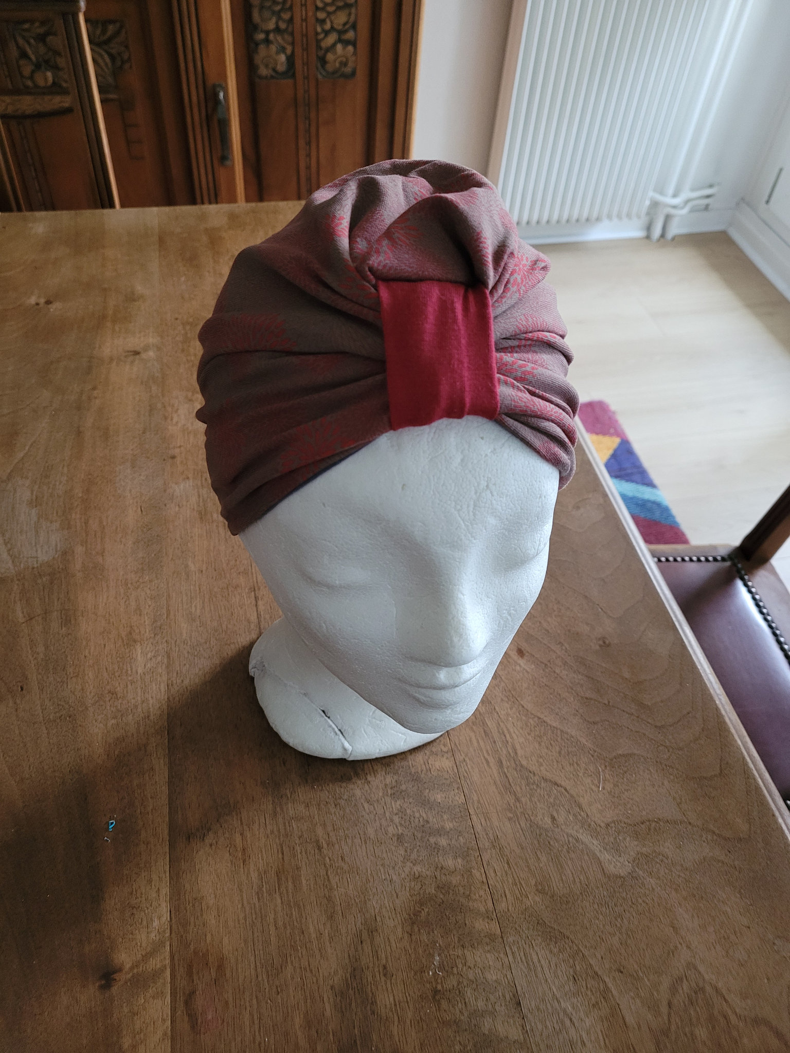 Octobre rose : le tuto du turban  Tuto couture bonnet, Octobre rose, Turban